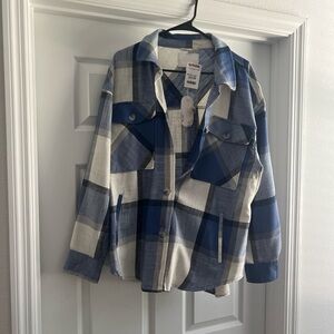 Womans shacket